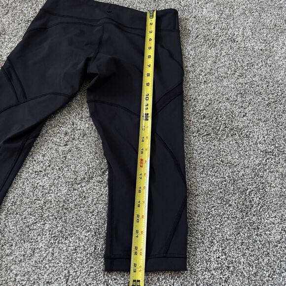 Lululemon Crop Capri Mesh Panel 23” Black Leggings Women’s Size 6 *RARE* - Picture 9 of 10